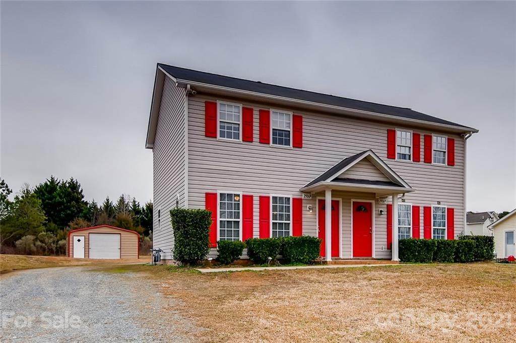 2906 Bobwhite Circle - Photo 1