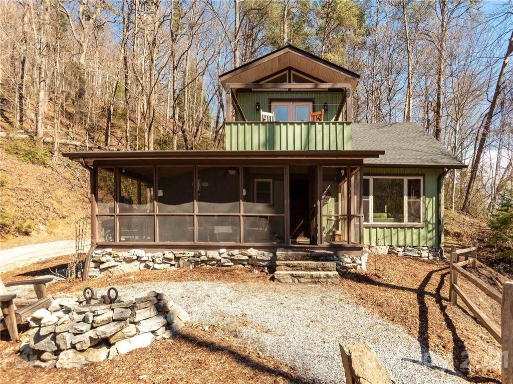 289 Terrace Drive - Photo 1