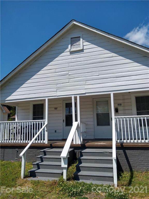 907 Indiana Street - Photo 1