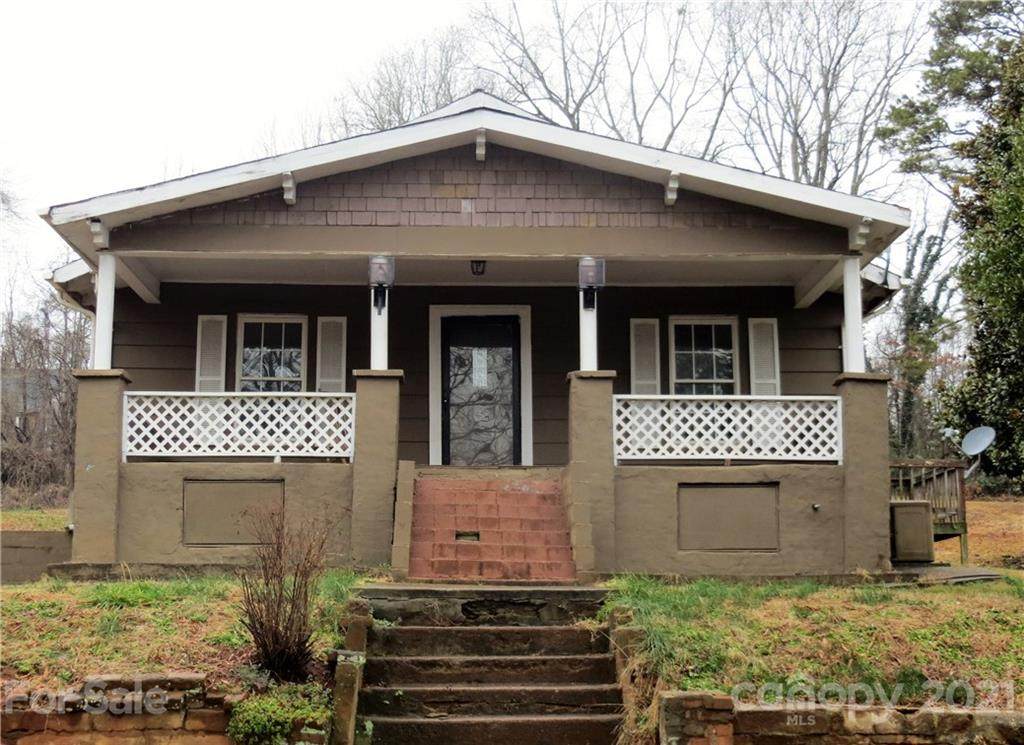147 Hillside Street - Photo 1