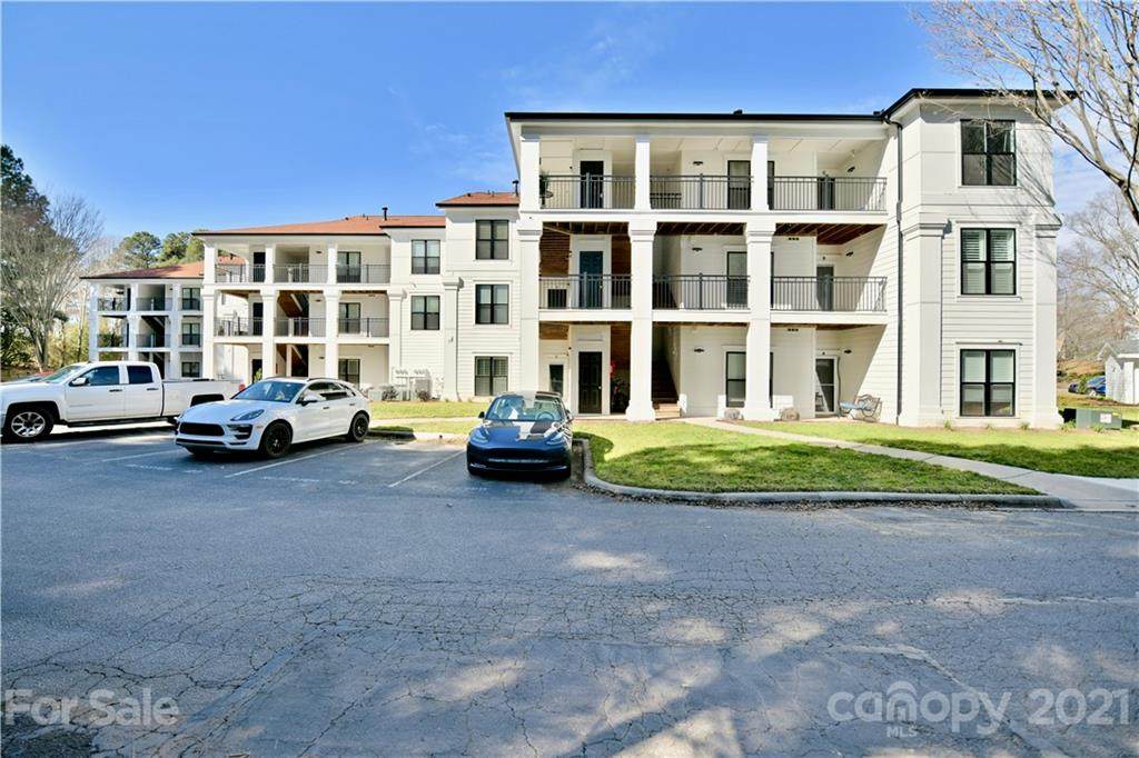 17810 Half Moon Lane - Photo 1