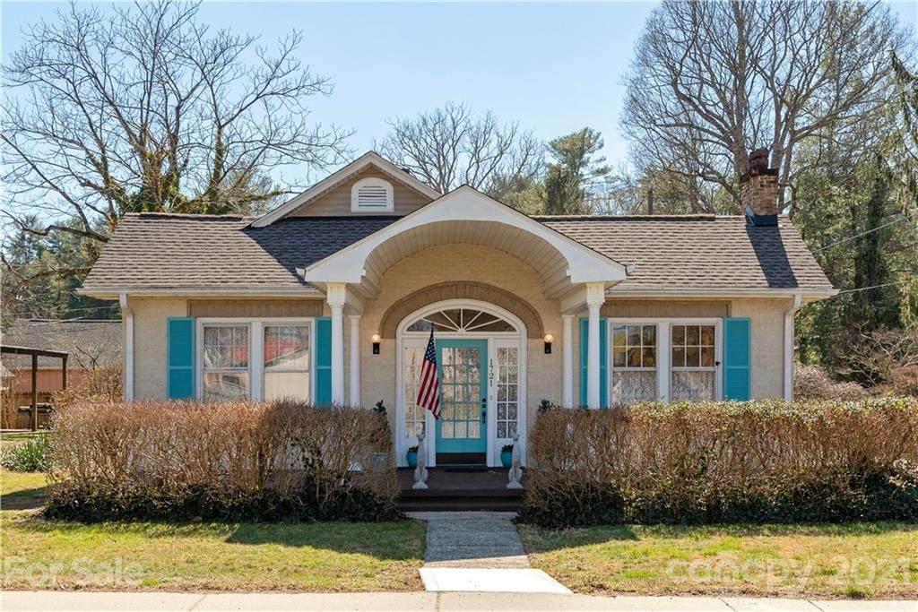 1721 Haywood Road - Photo 1