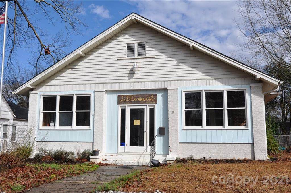 120 College Street - Photo 1