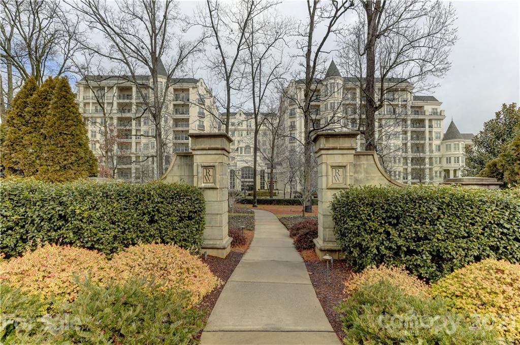 2823 Providence Road - Photo 1