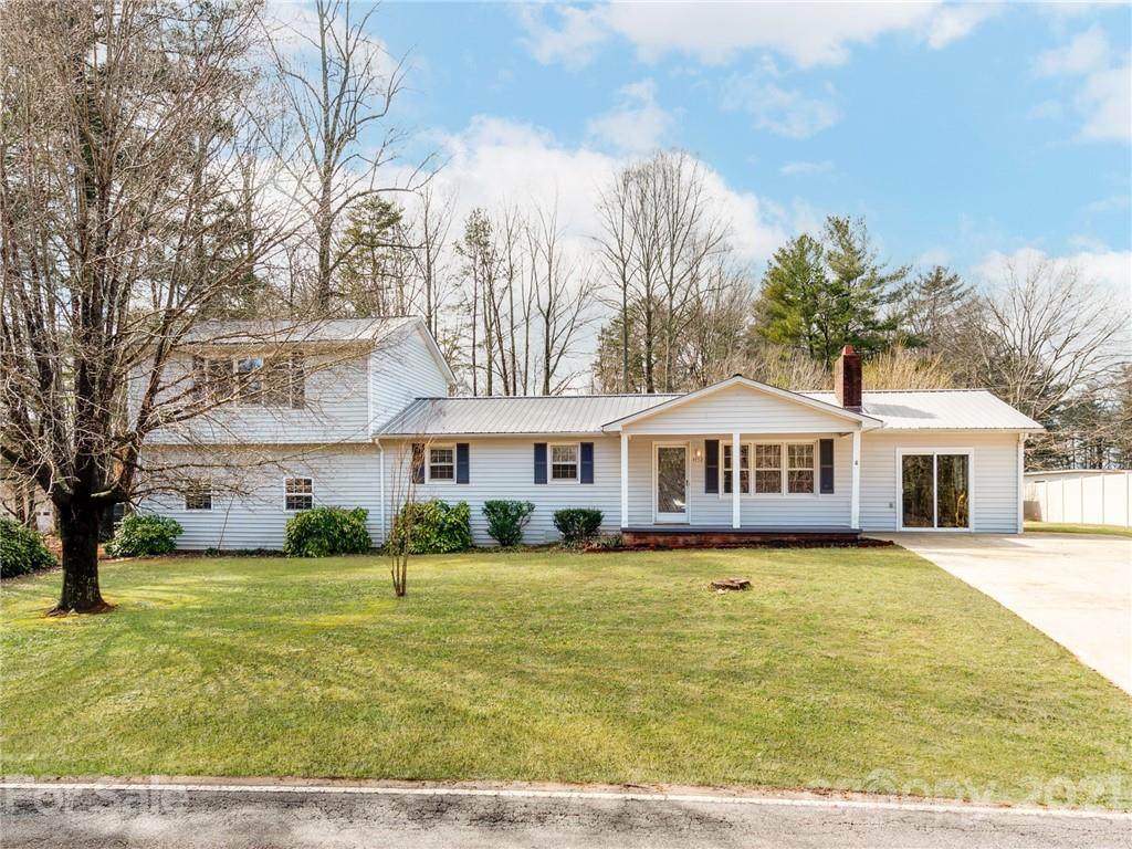 4752 Horseshoe Bend - Photo 1