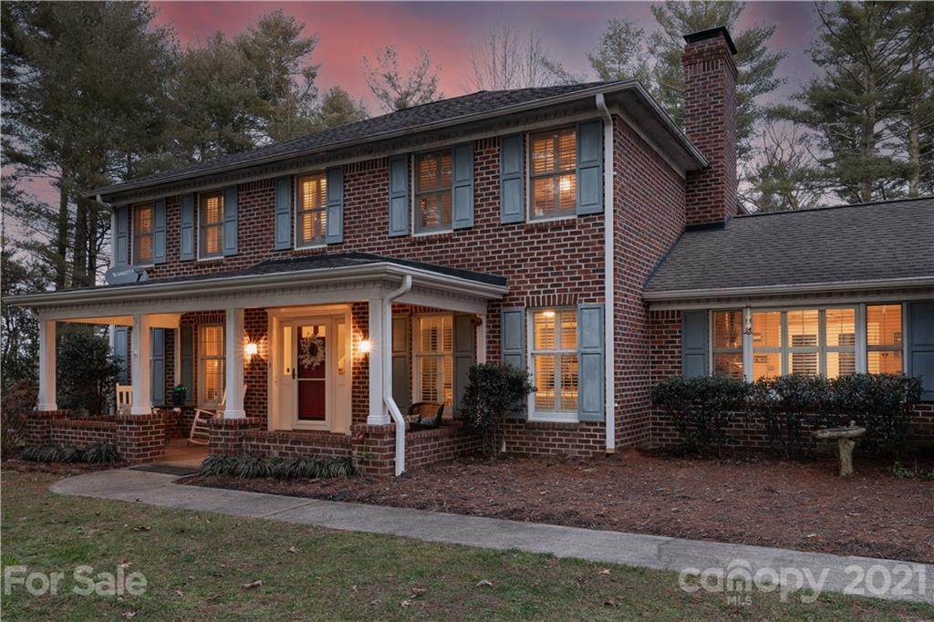 120 Dorne Drive - Photo 1
