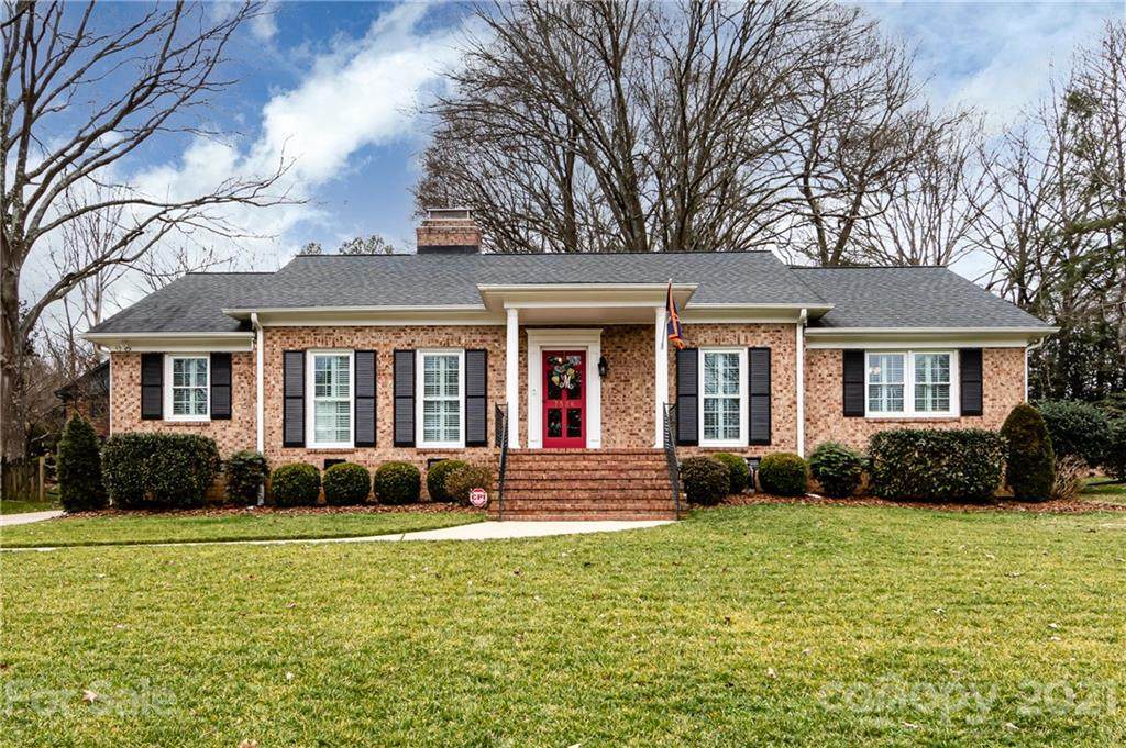 7526 Whistlestop Road - Photo 1