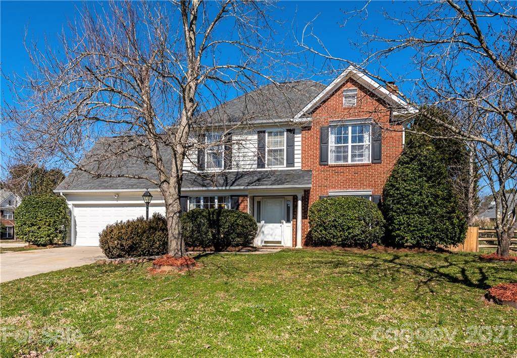 4904 Hunters Bluff Lane - Photo 1