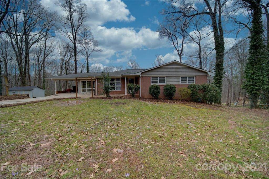 160 Heritage Lane - Photo 1
