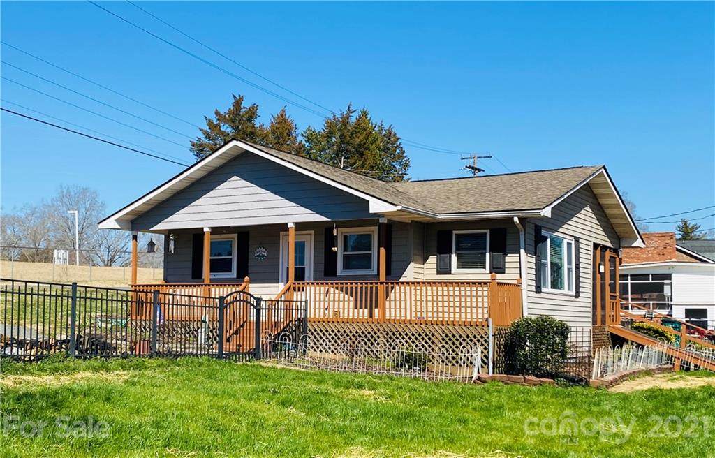 367 Strand Drive - Photo 1