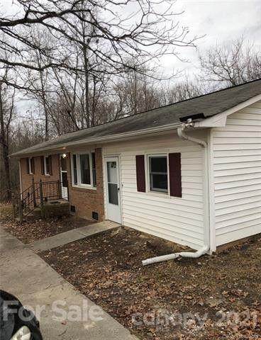 1805 Emma Circle - Photo 1