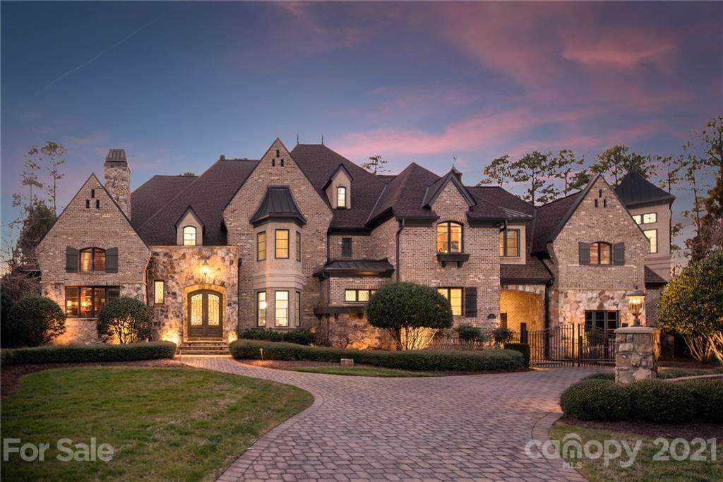 9007 Pine Laurel Drive - Photo 1