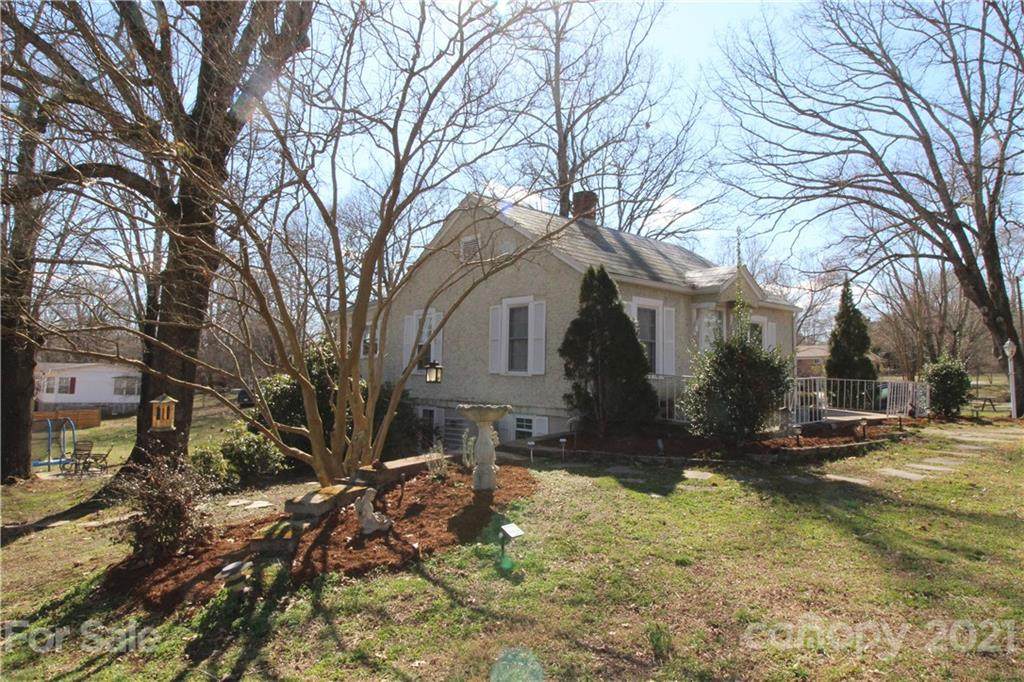 2313 Keith Avenue - Photo 1