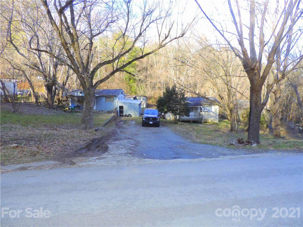 543 & 543 1/2 Bailey Road - Photo 1