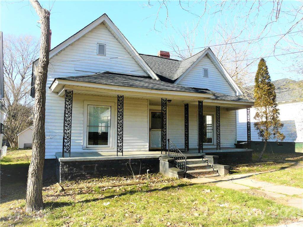 508 Yadkin Avenue - Photo 1