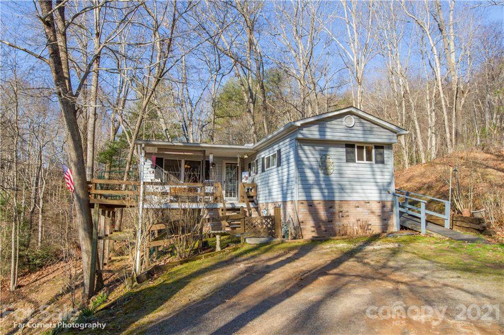 111 Bobs Lane - Photo 1