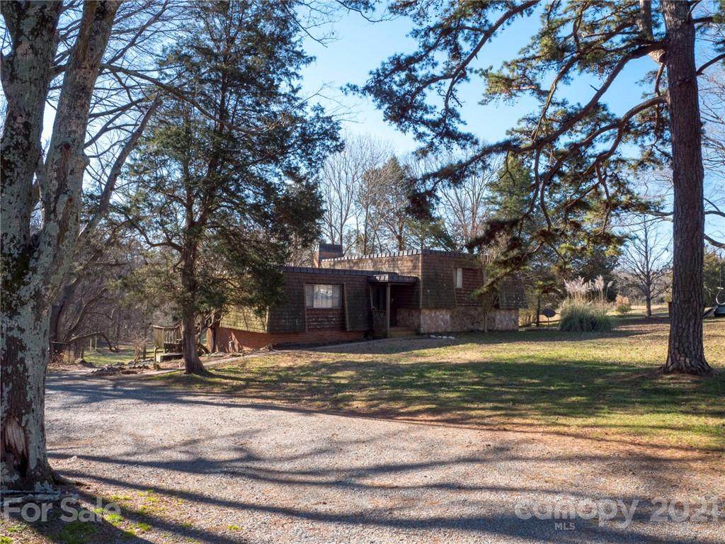 8340 Brief Road - Photo 1