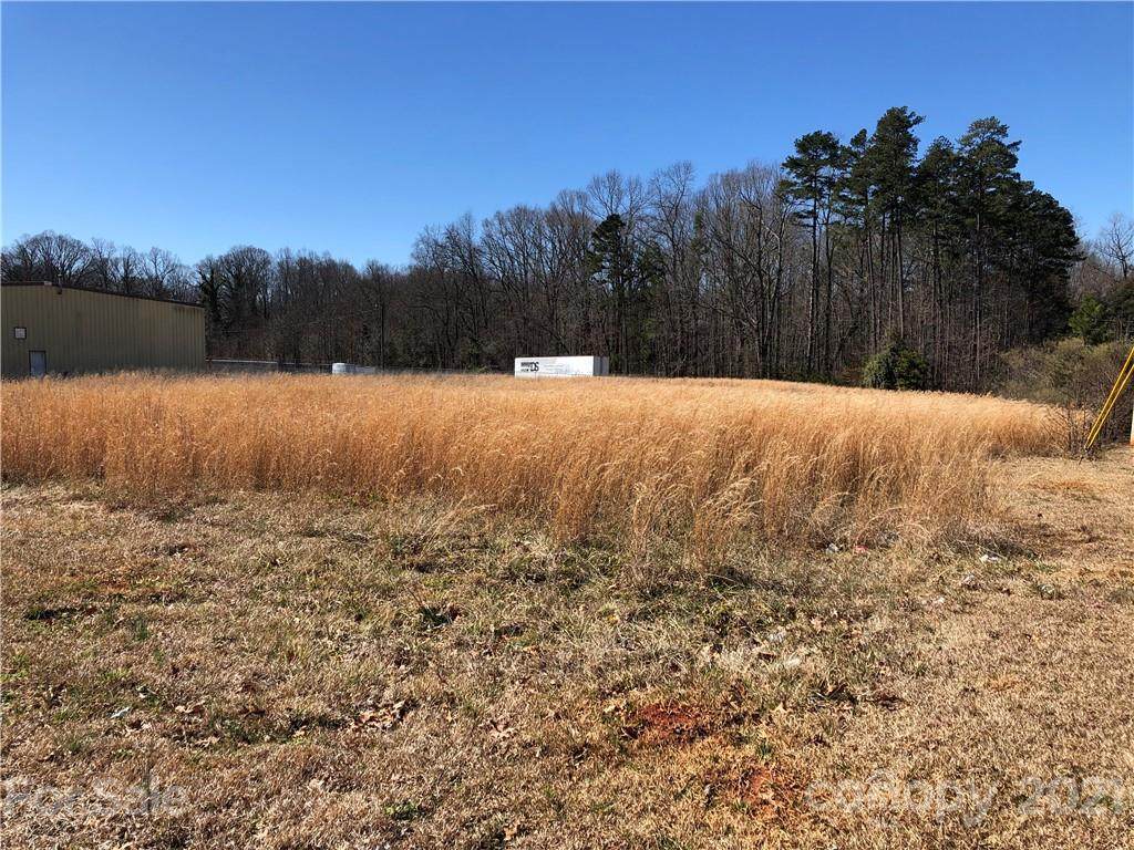 710 York Road - Photo 1