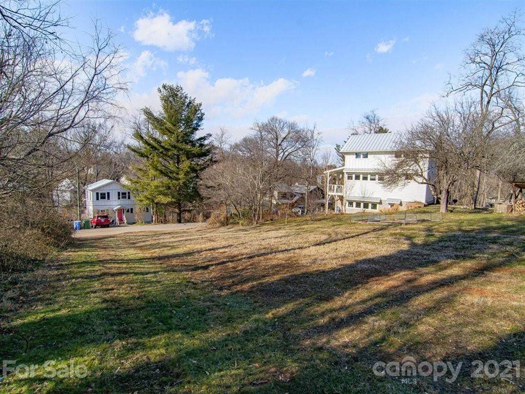 1 Cates Lane - Photo 1