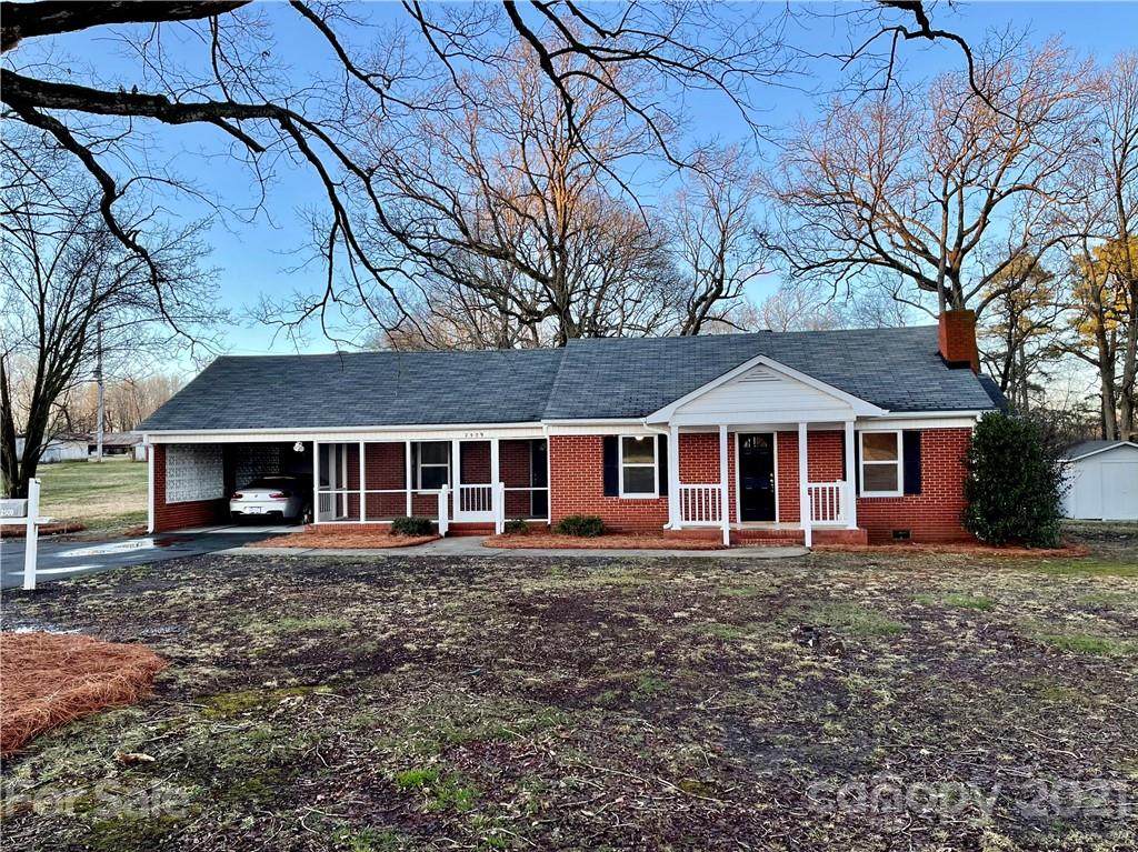 2509 Hargette Road - Photo 1