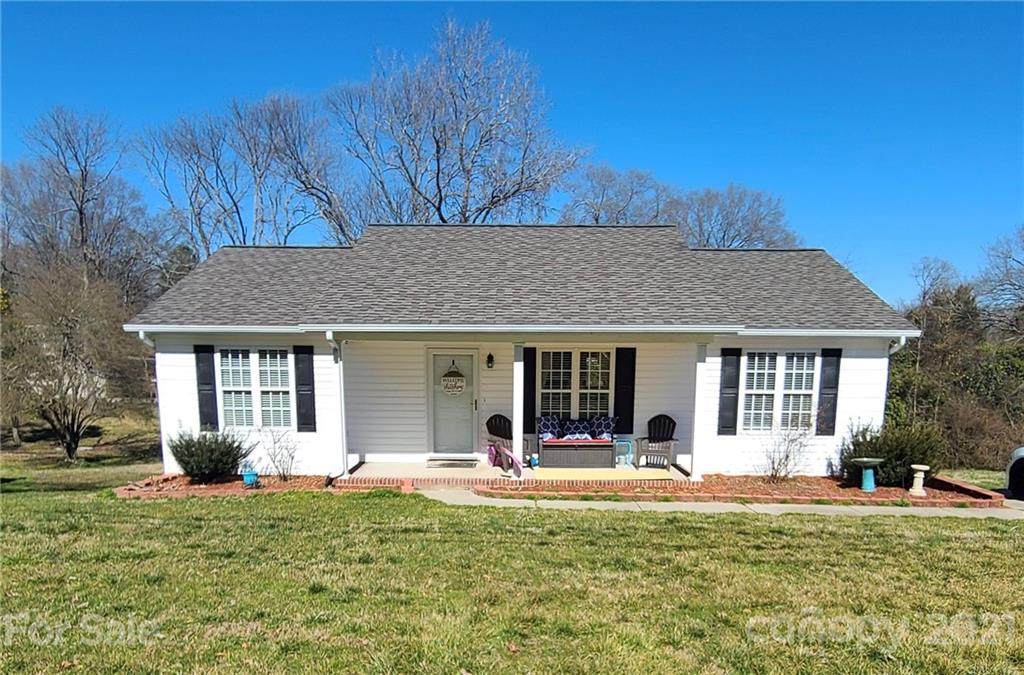 212 Stonecrest Circle - Photo 1