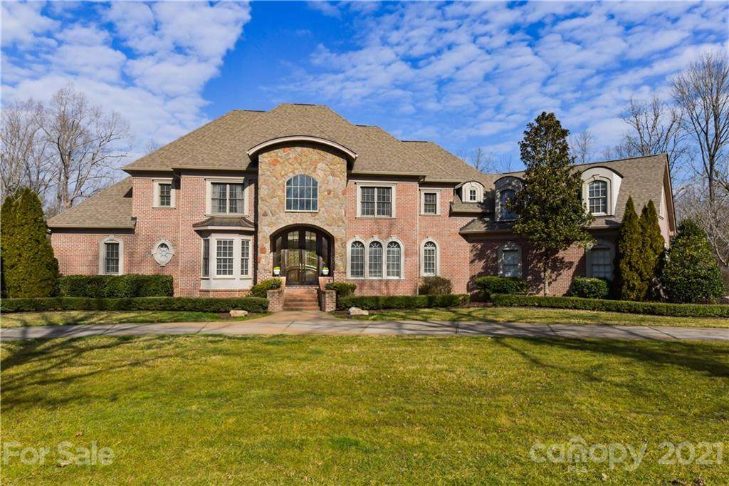 9800 Sedgefield Drive - Photo 1
