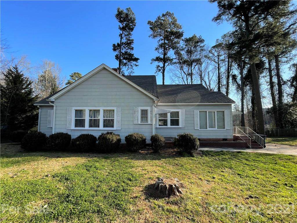 510 Pine Lane - Photo 1