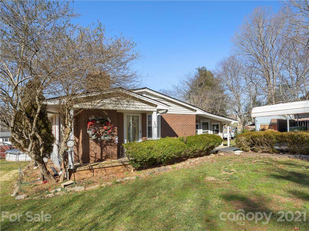 282 Clover Drive - Photo 1