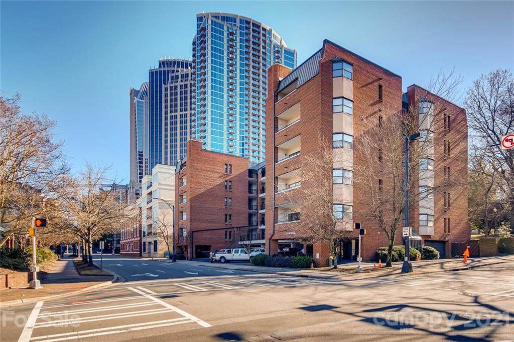 224 Poplar Street - Photo 1