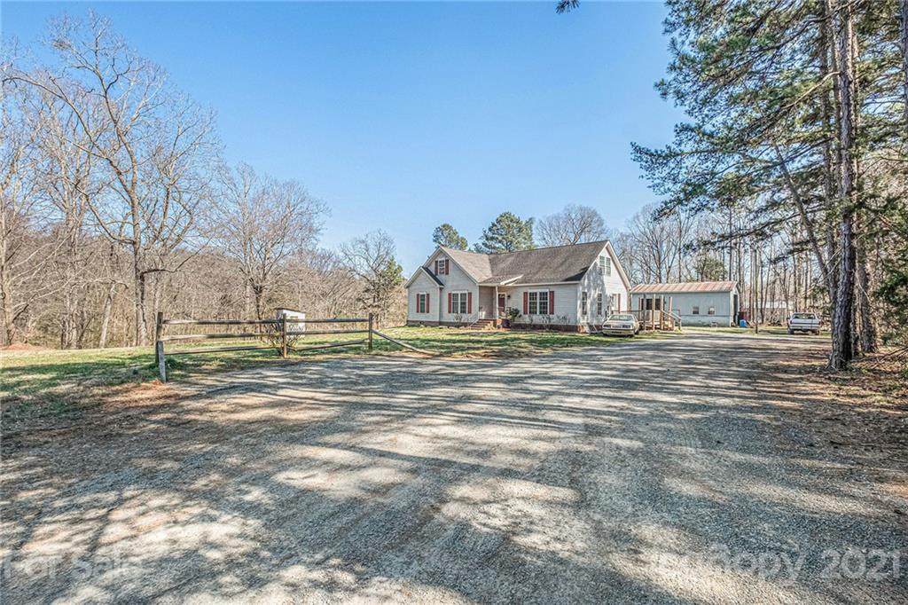 5804 New Salem Road - Photo 1