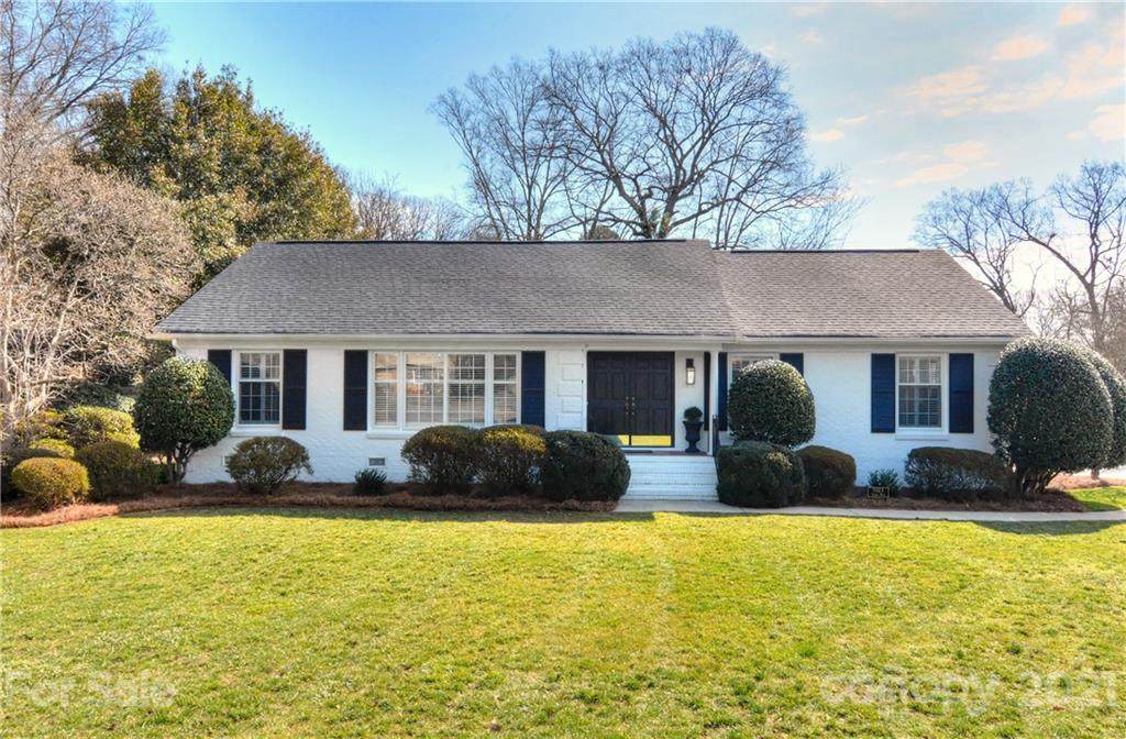 5523 Sharon Road - Photo 1