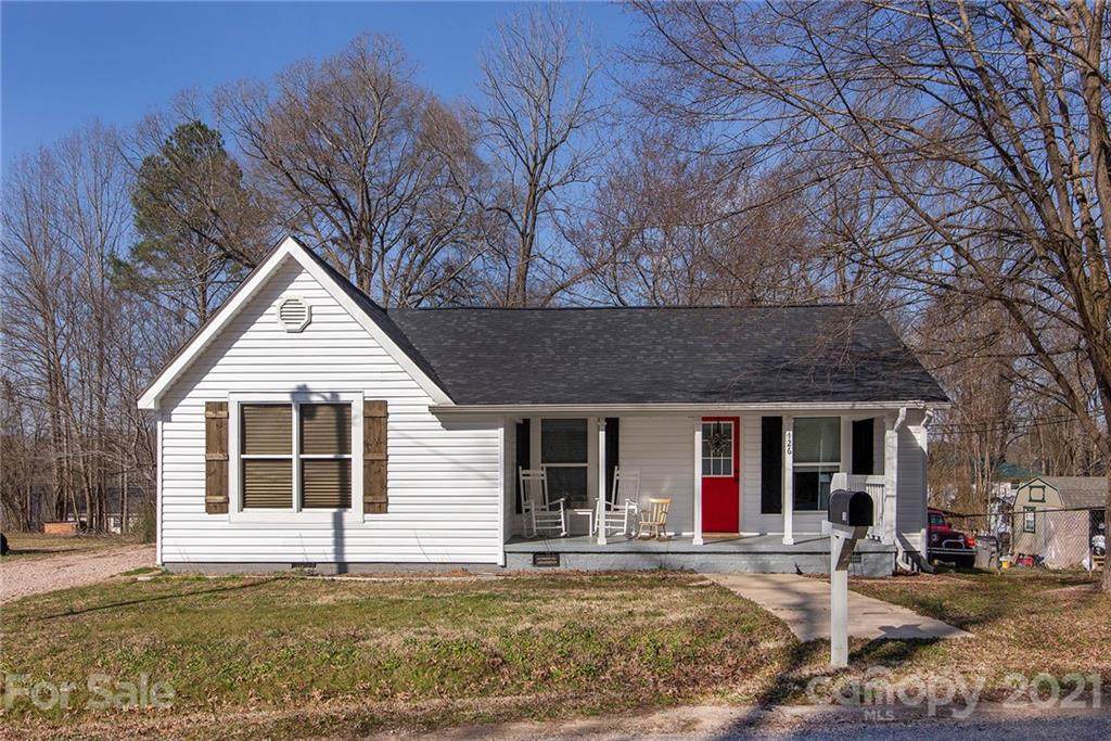 126 Franklin Avenue - Photo 1