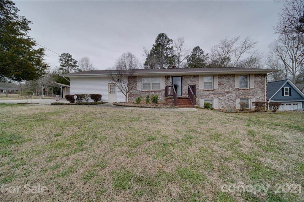 2415 Grandhaven Drive - Photo 1