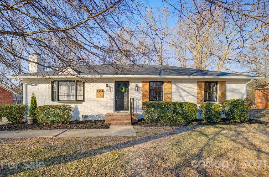 1718 Old Towne Court - Photo 1
