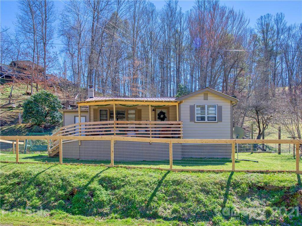 200 Noland Drive - Photo 1