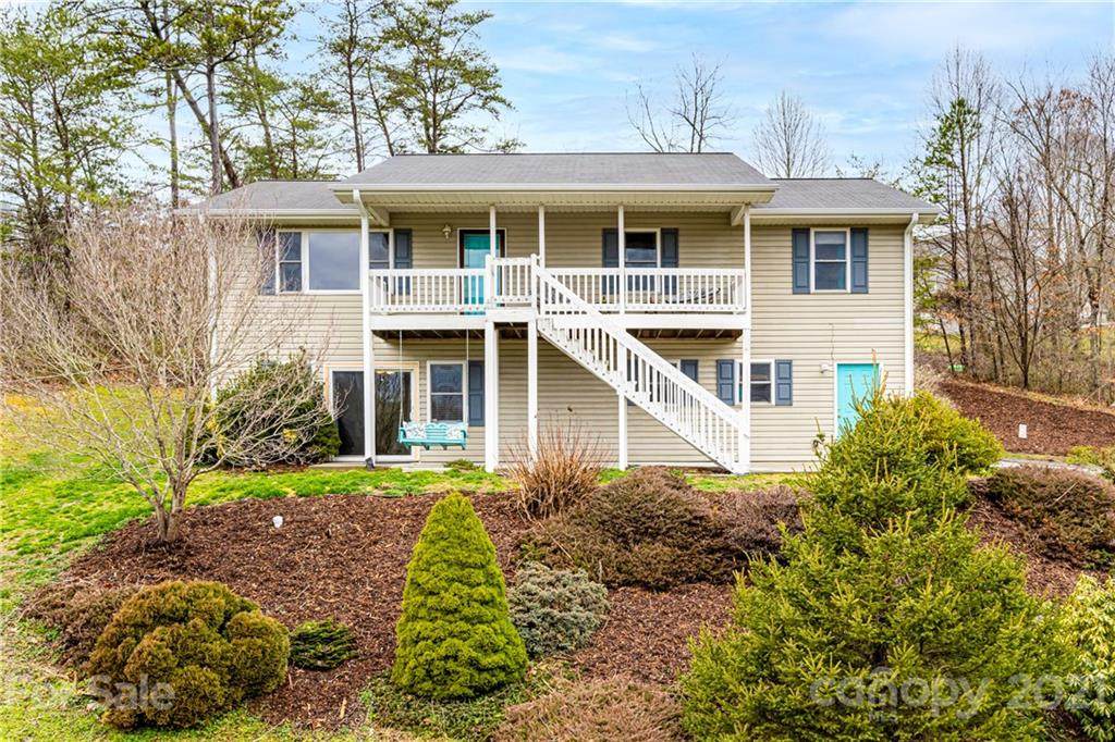 18 Pine Tops Drive - Photo 1
