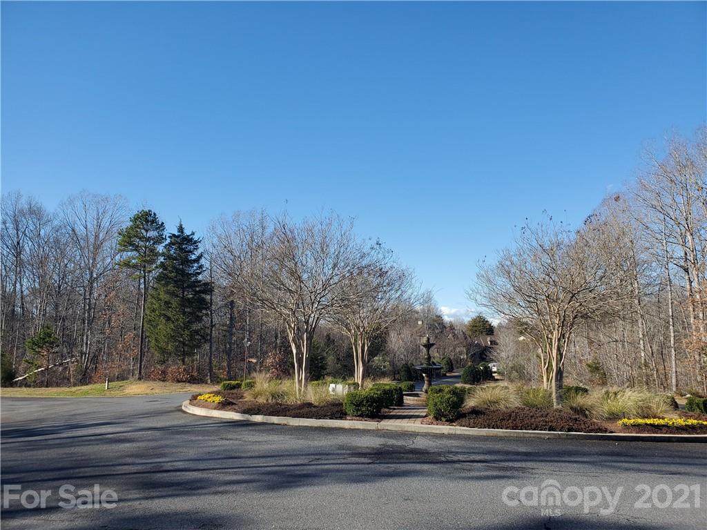 5125 Longbrooke Court - Photo 1