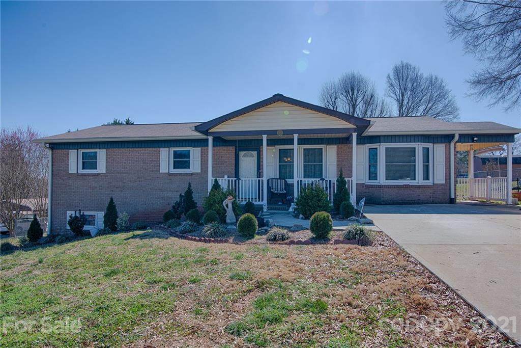 1123 Shannon Drive - Photo 1