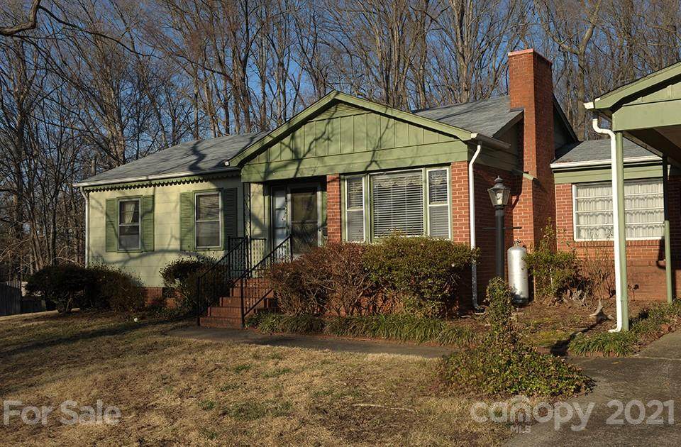 202 15th Street - Photo 1