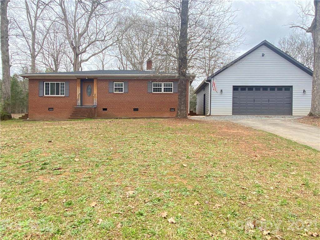 11432 Abernathy Road - Photo 1