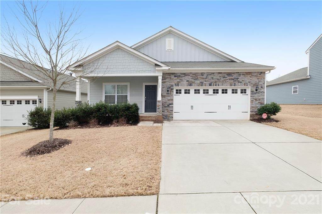 1525 Spring Blossom Trail - Photo 1
