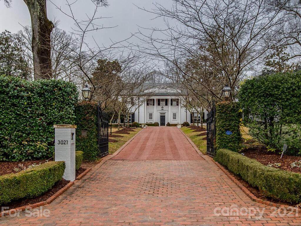 3021 Belvedere Avenue - Photo 1