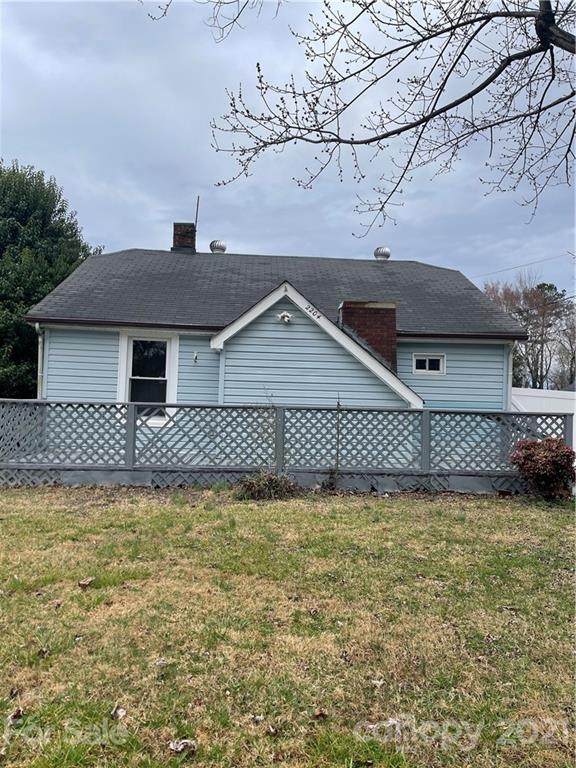 2204 Ridge Avenue - Photo 1