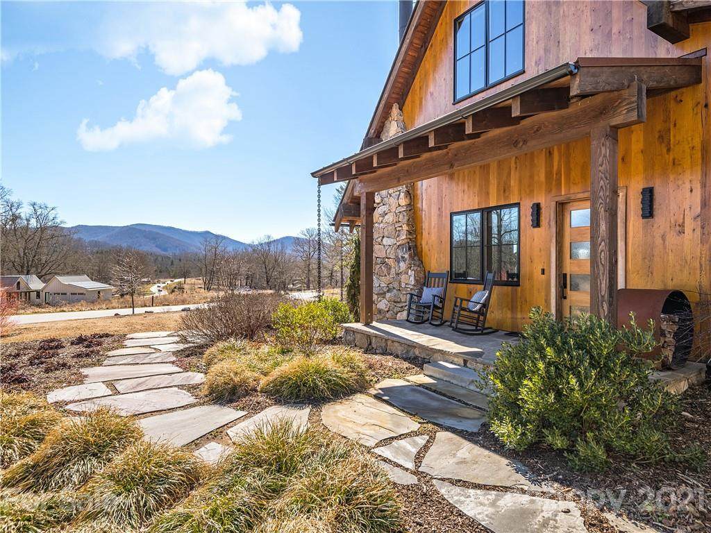 62 Wandering Oaks Way - Photo 1