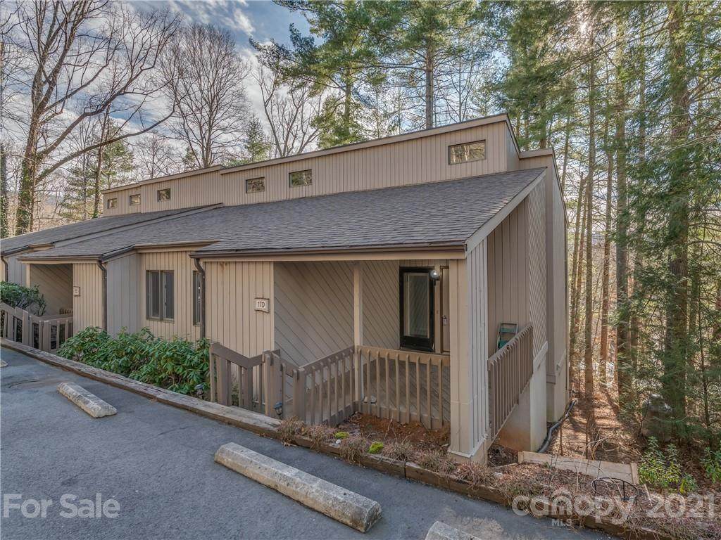 17 Cedarwood Trail - Photo 1