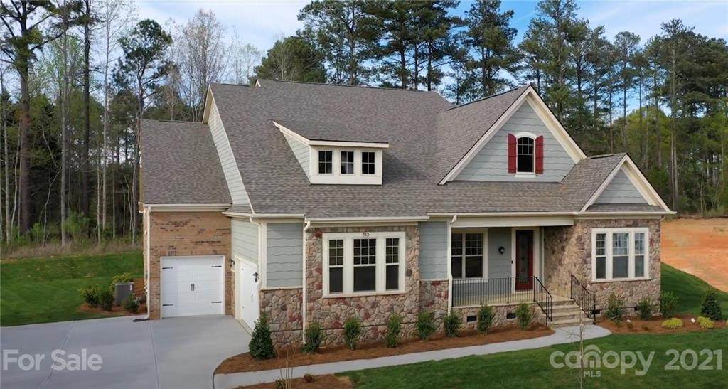 1423 Amanda Drive - Photo 1
