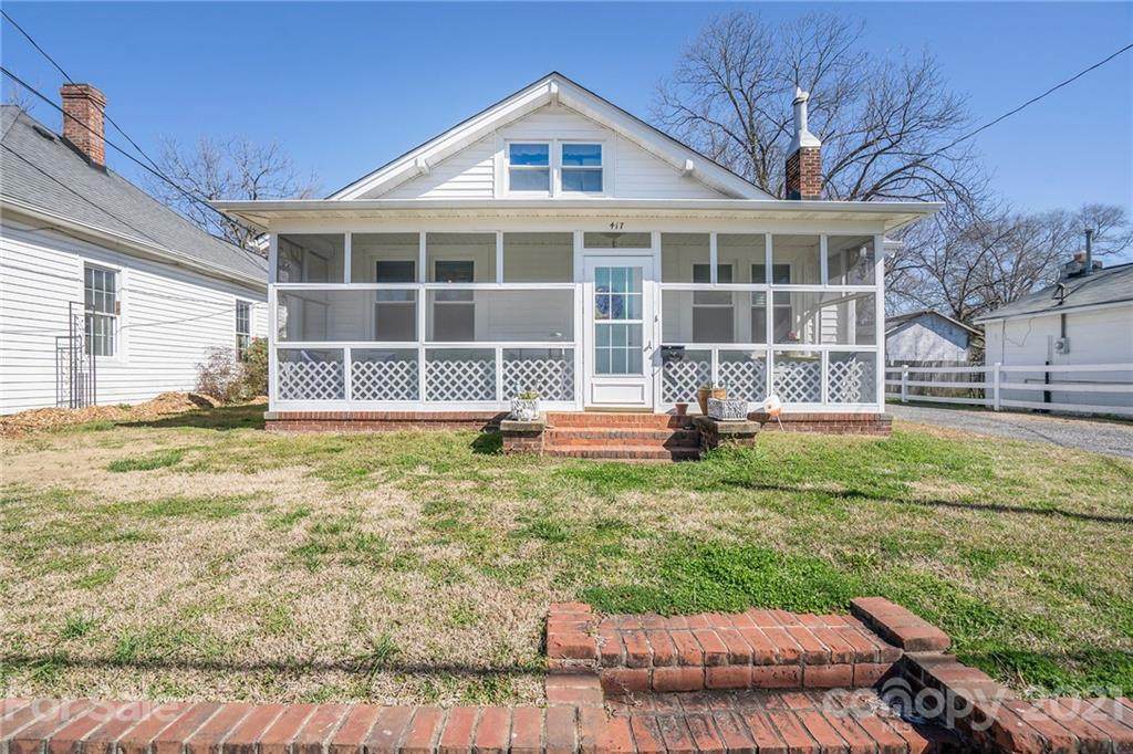 417 Chestnut Street - Photo 1