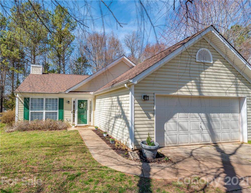 1509 Juniper Hills Lane - Photo 1