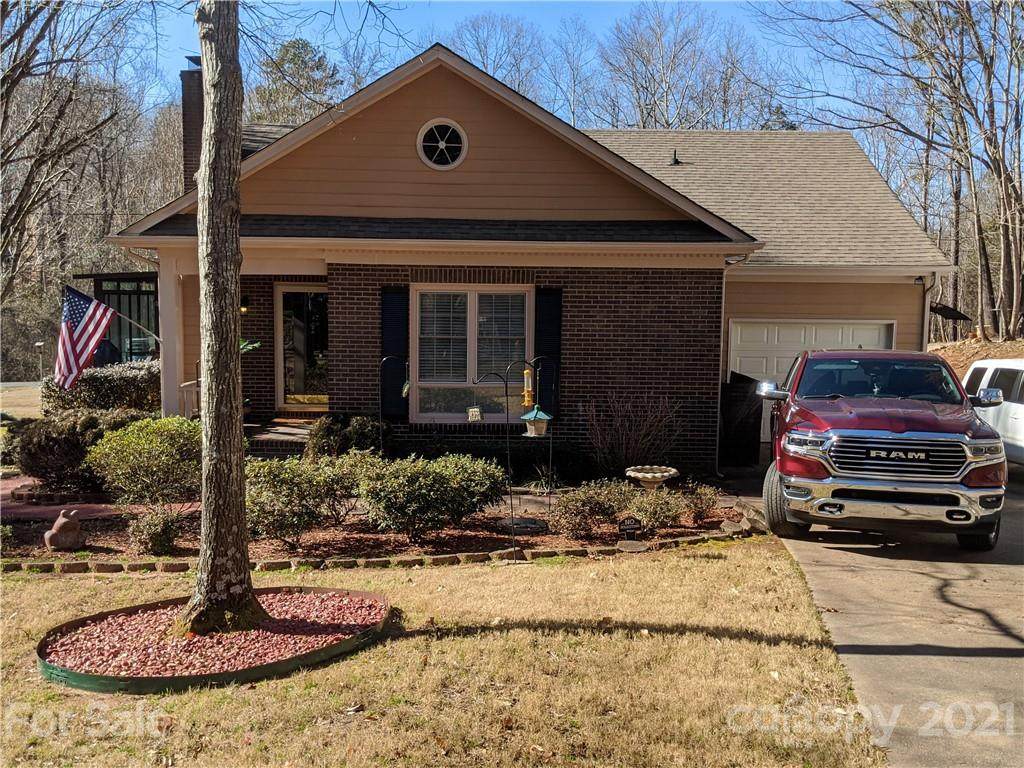4336 Chadwell Lane - Photo 1