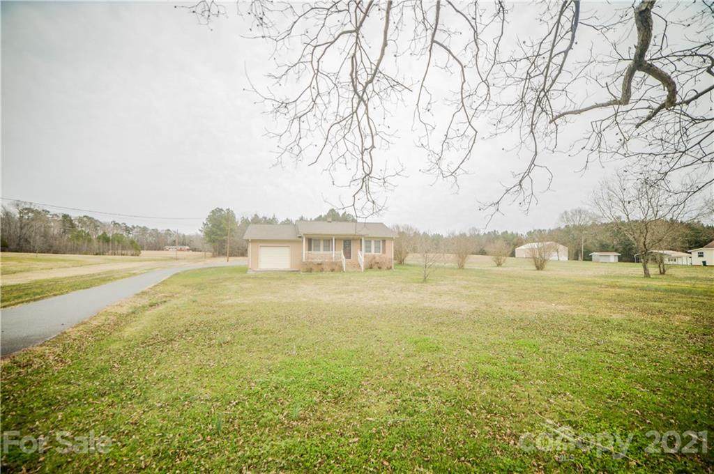 36018 Palestine Road - Photo 1